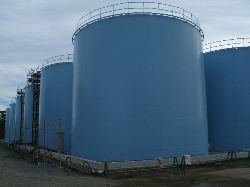 Fukushima Daiichi - welded storage tank 250